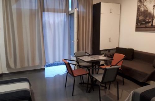 Tiszaujvaros Apartment | Kertvárosi Apartman