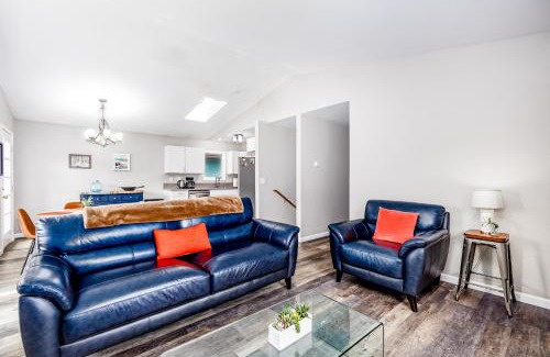 University Area House | Keyann Circle