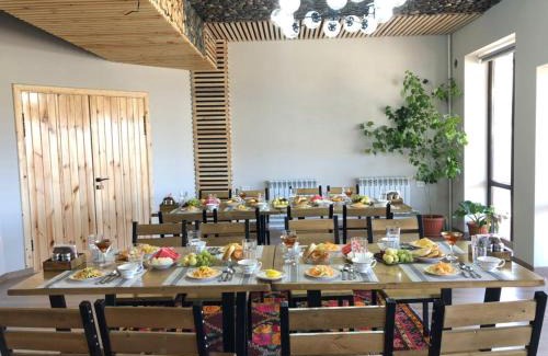Naryn House | Kezgin Guest House