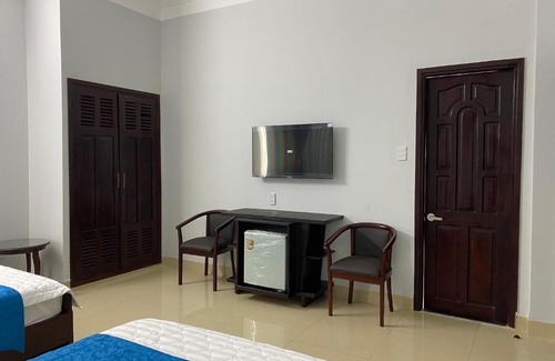 Thoi Hoa Hotel | Khách sạn Hoàng Minh Châu Mỹ Phước