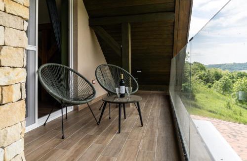Nagybakonak House | KICIKLA Fire & Wine