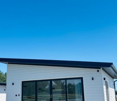 Knockaderry Cross Roads Apartment | Kildare Holiday Apartments No 1
