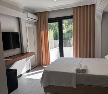 Karaburun Koyu Hotel | KILIÇ MOTEL