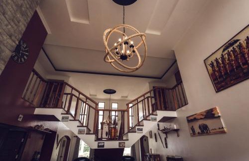 Kilimambogo Bed & Breakfast | Kilihouse Bb Large Ensuite Double Bedroom with full facilities