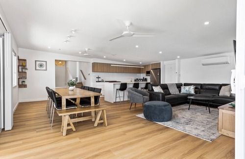 Lake Conjola House | Killarney Views - Lake Conjola