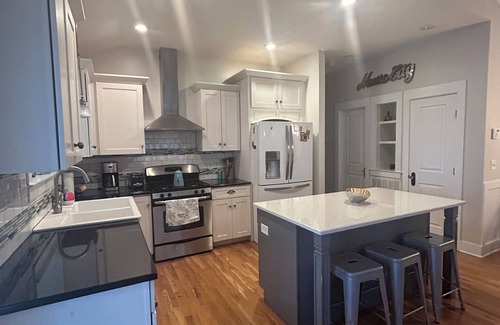 The Nations Cottage | Kimi's Cottage: Class & Character- 2 bedroom cottage in Nashville, TN