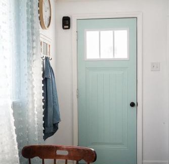 Sheboygan Apartment | King Bed Near Lake w Fire Pit and Pack N Play