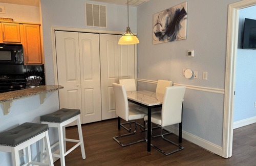 The Pines Condo | King Condo In Panama City Beach Resort Tourist Attractions Downtown Pier Park