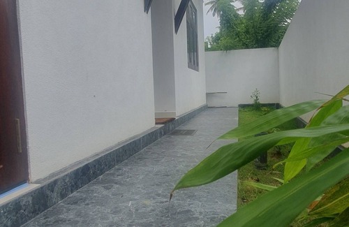 Kamburugamuwa Villa | King's Villa Kamburugamuwa Long Term Rental Aparment