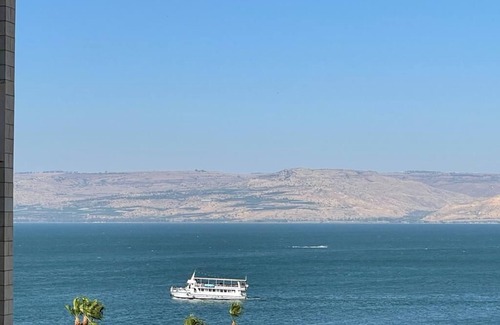 Tiberias Old City Apartment | King tower pearl of galilee