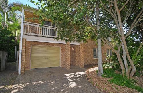 Toogoom House | Kingfisher by the Sea