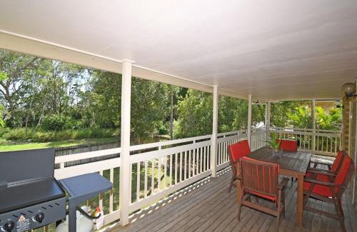 Toogoom House | Kingfisher by the Sea