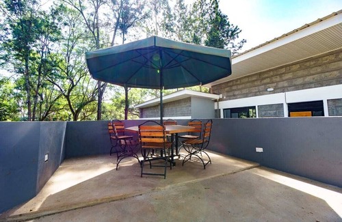 Nairobi Cottage | Kingfisher cottage