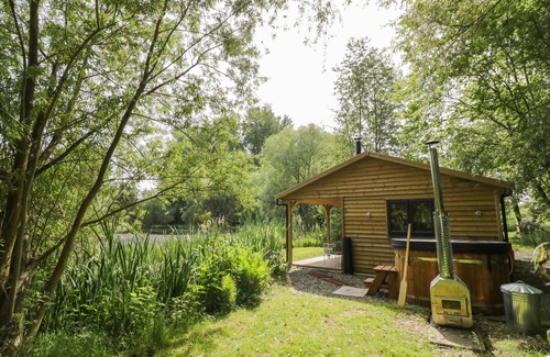 Frankton Cottage | Kingfisher