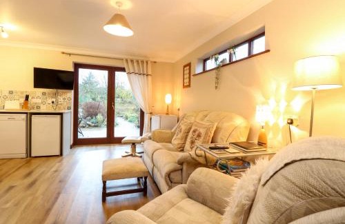 Wattisfield House | Kingfisher
