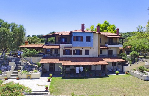 Aristotelis Villa | Kiparissi Villa Athos Halkidiki