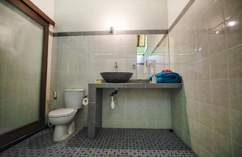 Purwakerti House | Kirana Homestay - Breeze