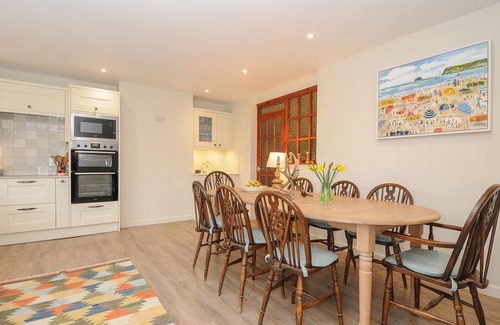 Saint Kew Cottage | KIRLAND, pet friendly, character holiday cottage in St Kew Highway