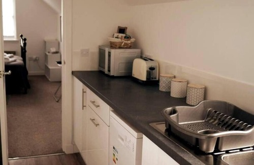 Kirriemuir Apartment | Kirriemuir -1Bed Apartment -Sleeps 2 -Pet Friendly
