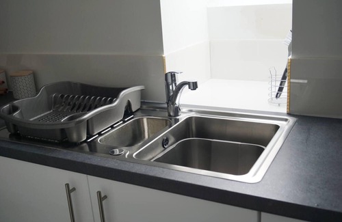Kirriemuir Apartment | Kirriemuir -1Bed Apartment -Sleeps 2 -Pet Friendly