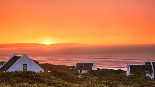 Boggoms Bay Villa | Kleinbos Beach Villa