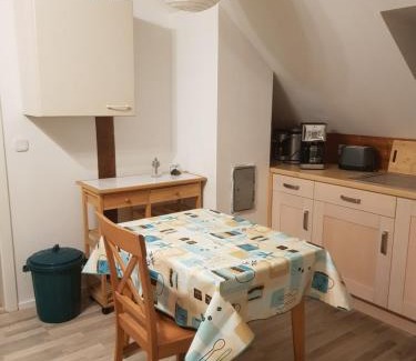 Much Apartment | kleine Ferienwohnung - Apartment auf Pferdehof in Much