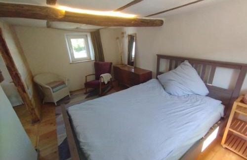 Obererbach Apartment | Kleine urige Unterkunft im Lehmbau