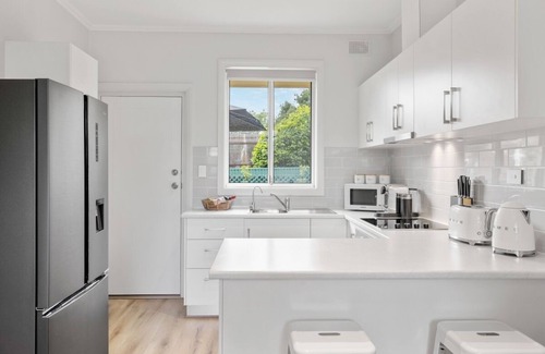 Hahndorf House | Kleines Haus 2 - Towels & Linen Inc, Centrally Located in the Heart of Hahndorf