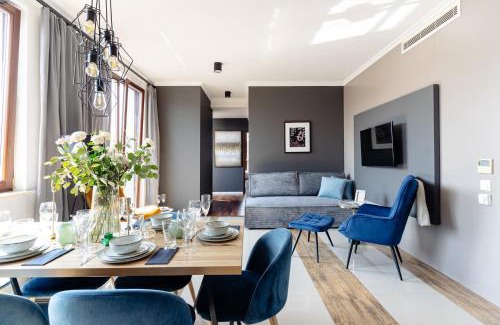 Stare Miasto Apartment | Kleparz Skyline Apartment - LoftAffair