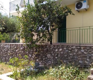 Akrogialion Apartment | Klidonas Apartments