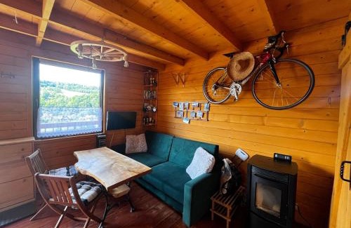 Stryszawa Ski Chalet | Klimatyczny drewniany domek w górach
