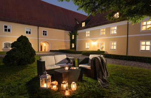 Bad Griesbach im Rottal Apartment | Klosterhof St. Salvator
