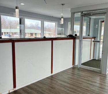 Madison Heights Hotel | Knights Inn Madison Heights