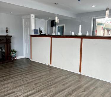 Madison Heights Hotel | Knights Inn Madison Heights