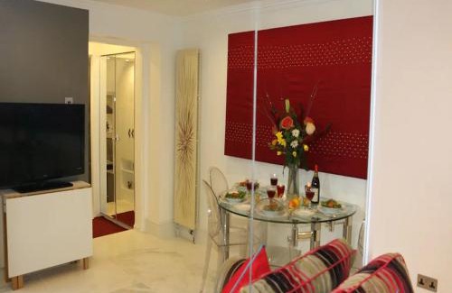 Brompton & Hans Town Apartment | Knightsbridge Ovington Square