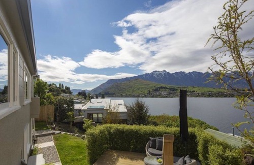 Queenstown Cottage | Kohanga Rua Cottage