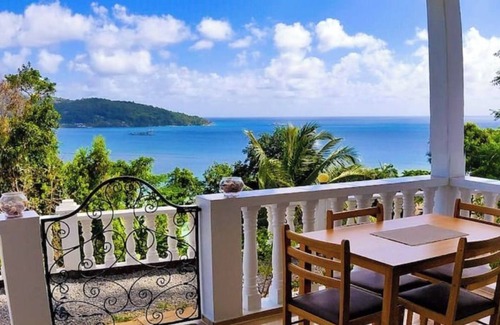 Anse Boileau Apartment | KOKET by Yellow Petals – Sea, Nature & Relax
