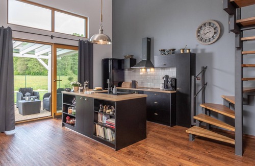 Kladruby nad Labem Villa | Komarov PKK031