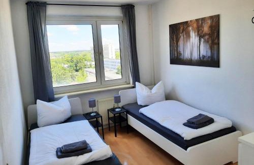 Nietleben Apartment | Komfortable Monteurwohnungen Halle, Perfekt für Industriearbeiter Leuna, Flughafen, DHL