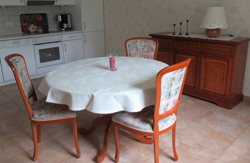 Bad Steben Apartment | Komfortables Feriendomizil (60qm) mit kostenfreiem WLAN - behindertengeeignet