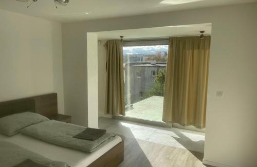 Zilina Apartment | Komfortné bývanie s garážou - parkovaním