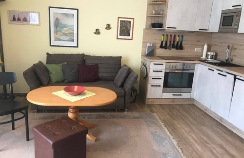 Kotzting Apartment | Komplett ausgestattetes Appartement mit kostenlosem Eintritt ins AQACUR