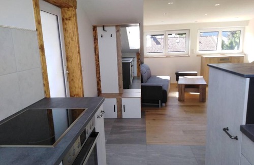 Sonthofen Apartment | Komplette Dachwohnung mit Balkon und Bergblick