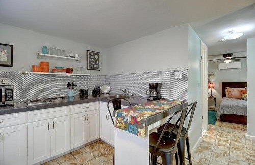 Old Town House | Kona Cottage at Spanish Village