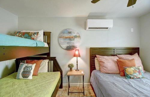 Old Town House | Kona Cottage at Spanish Village