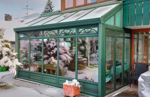 Oberstaufen Apartment | Konstanzer Bergblick mit Wintergarten