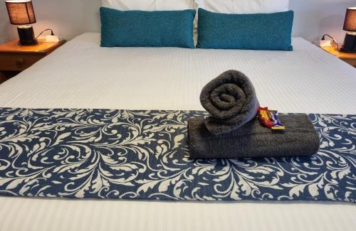 Bororen Hotel | Koorawatha Homestead Motel