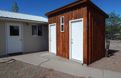 Koosharem House | Koosh Cabins - Capitol Reef NP, Bryce Canyon NP, & Fish Lake