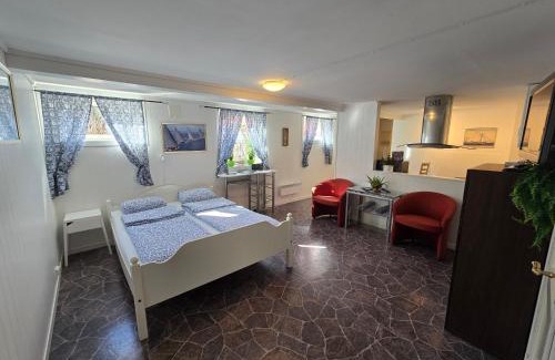 Tvedestrand Apartment | Koselig hybel til leie in Tvedestrand