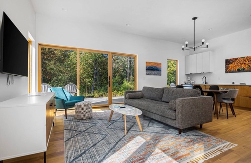 Acme House | KOTI 4 (Two Bedroom) Traverse City's Scandinavian Cabins, vacation home on TART & mins to Traverse C